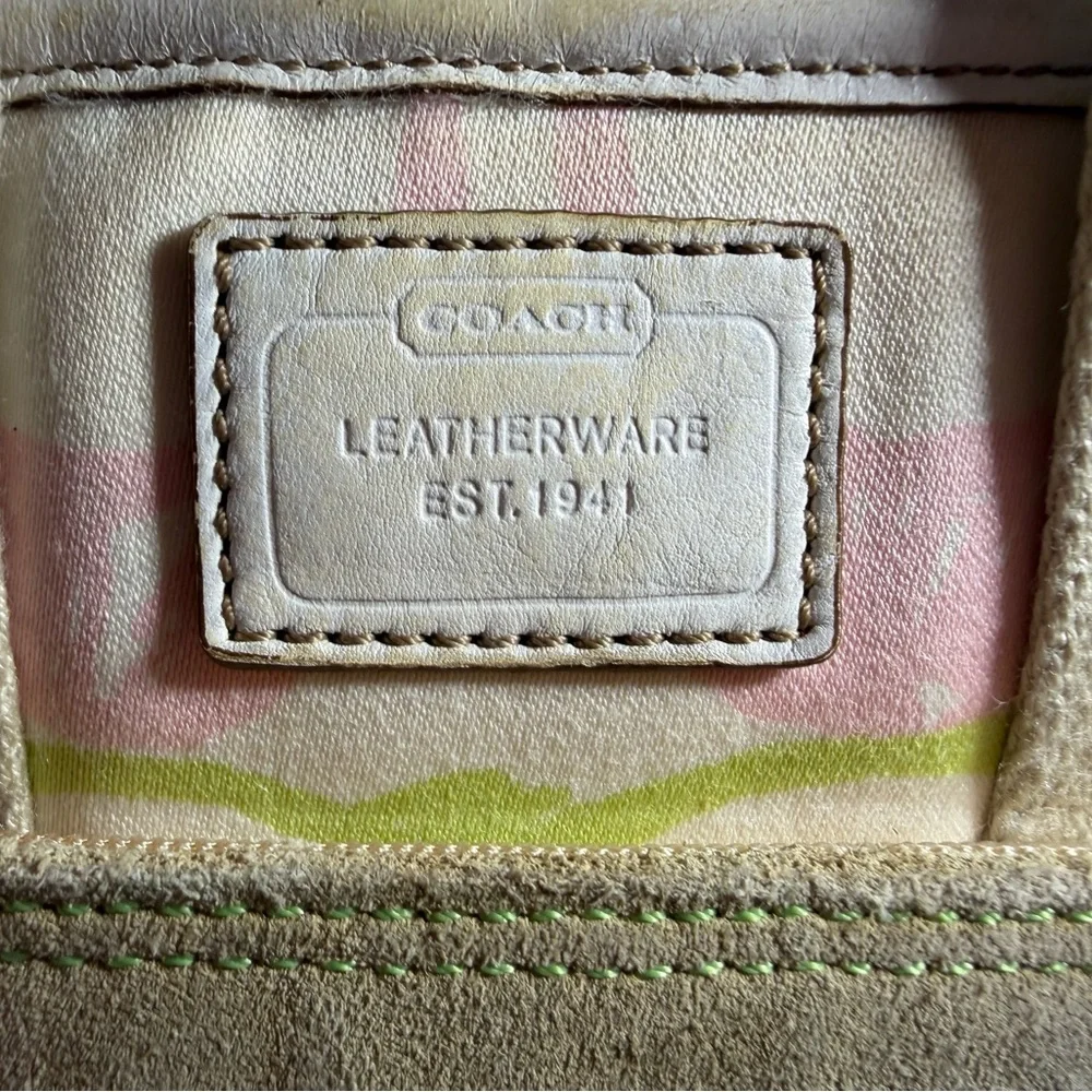 Coach scribble mini tote - Picture 12 of 15